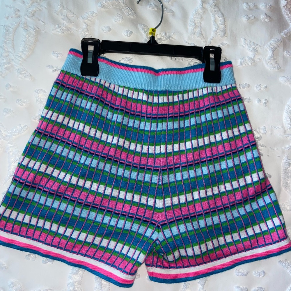 Lilly Pulitzer High Waist Blue and Pink Geometric Shorts